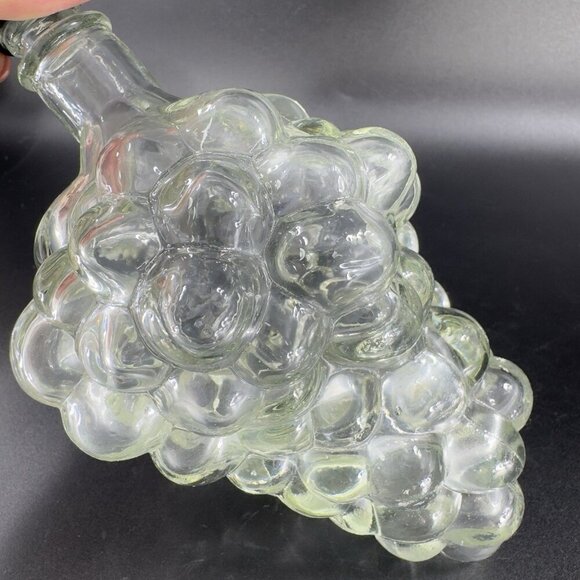 Vintage Clear Glass Grape Cluster Shaped Vanity Wine Bottle Decanter With Lid - Picture 7 of 13